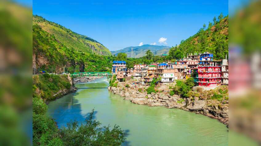 बस में धक्के खाते हुए क्यों जाना ऋषिकेश? इन शहरों के लिए कल से शुरू होगी डायरेक्ट ट्रेन, चेक करें पूरा शेड्यूल