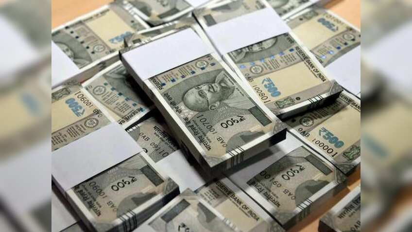 8th Pay Commission: 61% DA, 1.92 फिटमेंट, बेसिक सैलरी ₹34,560, HRA ₹9,331, TA ₹1,350, कितनी बनेगी नेट सैलरी?
