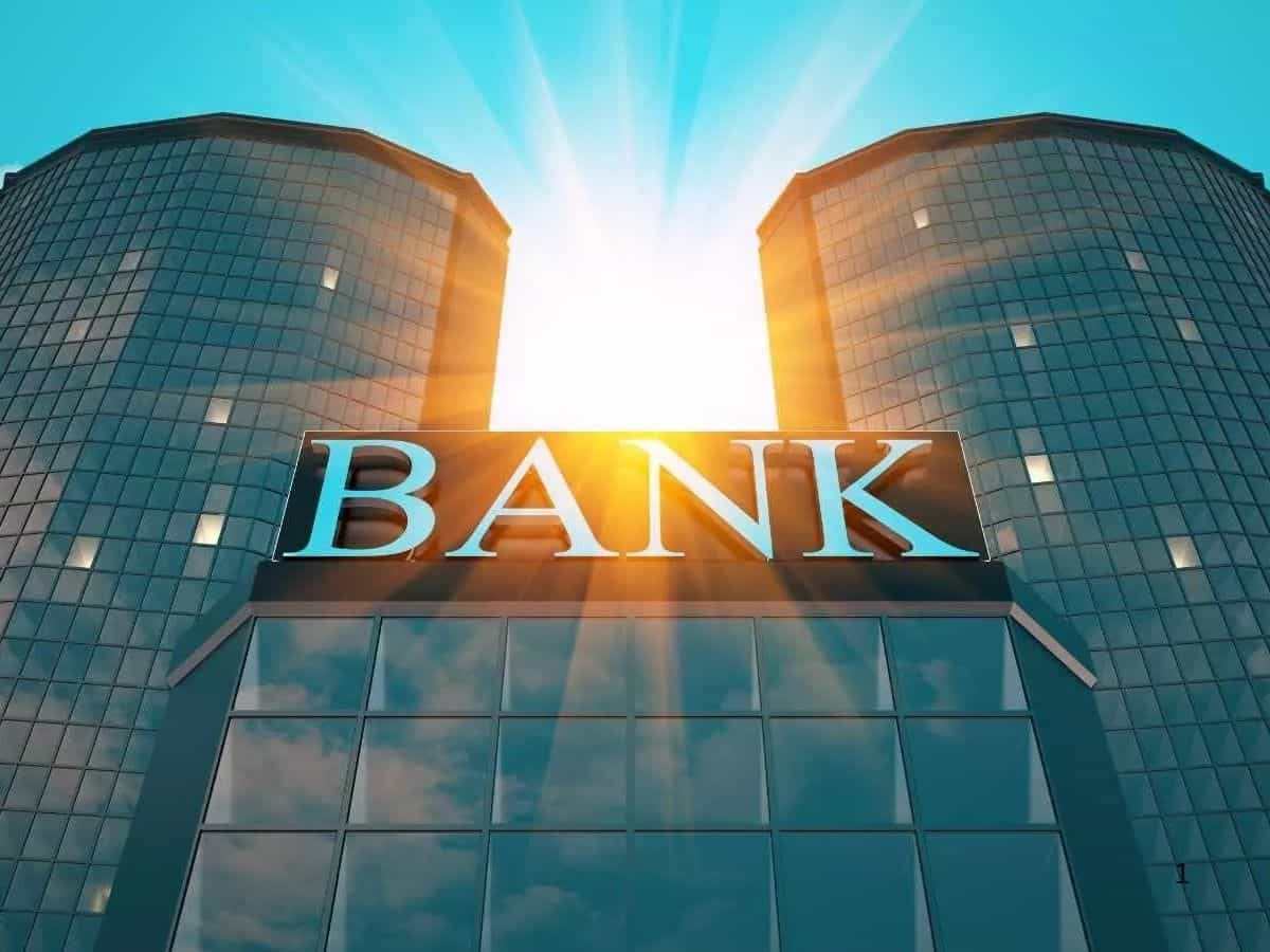 2 PSU Bank Stocks पर आई दो ब्रोकरेज की रिपोर्ट, पोर्टफोलियो में रखें या नहीं? टारगेट समेत पूरी डीटेल