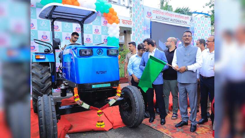 महाराष्ट्र सरकार का बड़ा फैसला! इलेक्ट्रिक ट्रैक्टर पर किसानों को मिलेगी ₹1.5 लाख की सब्सिडी, 70% तक घटेगा खर्च