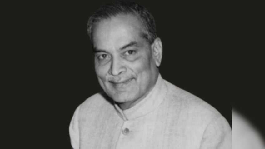 National Doctor’s Day: भारत रत्‍न डॉ. बीसी रॉय की याद में मनाया जाता है ये दिन, रह चुके हैं महात्‍मा गांधी के निजी डॉक्‍टर