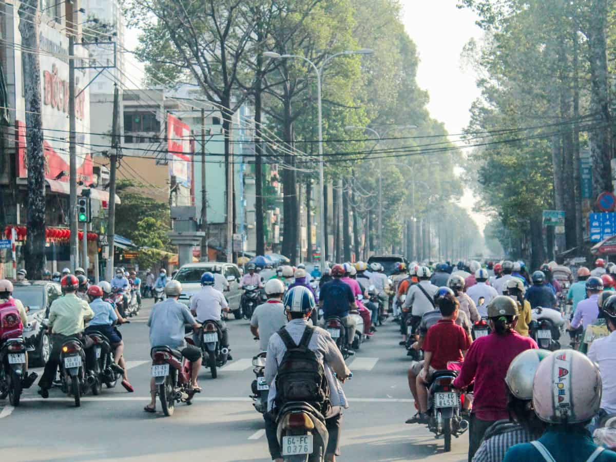 टू-व्हीलर सेगमेंट में किस ऑटो कंपनी ने मारी बाजी? सामने आ गई जून सेल्स की रिपोर्ट