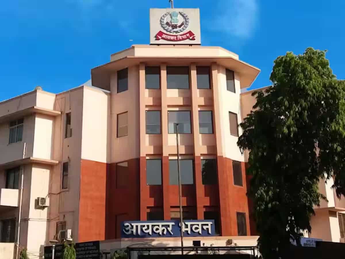 ऐसे पकड़ी जाती है टैक्स चोरी