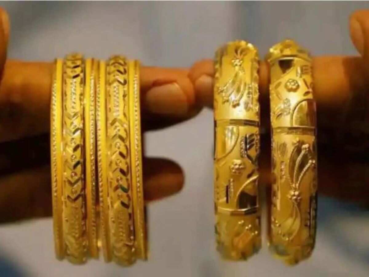 Gold Price Today: सोने में हल्की तेजी, चांदी 500 रुपये चढ़ गई- जान लें आज गोल्ड-सिल्वर के लेटेस्ट रेट