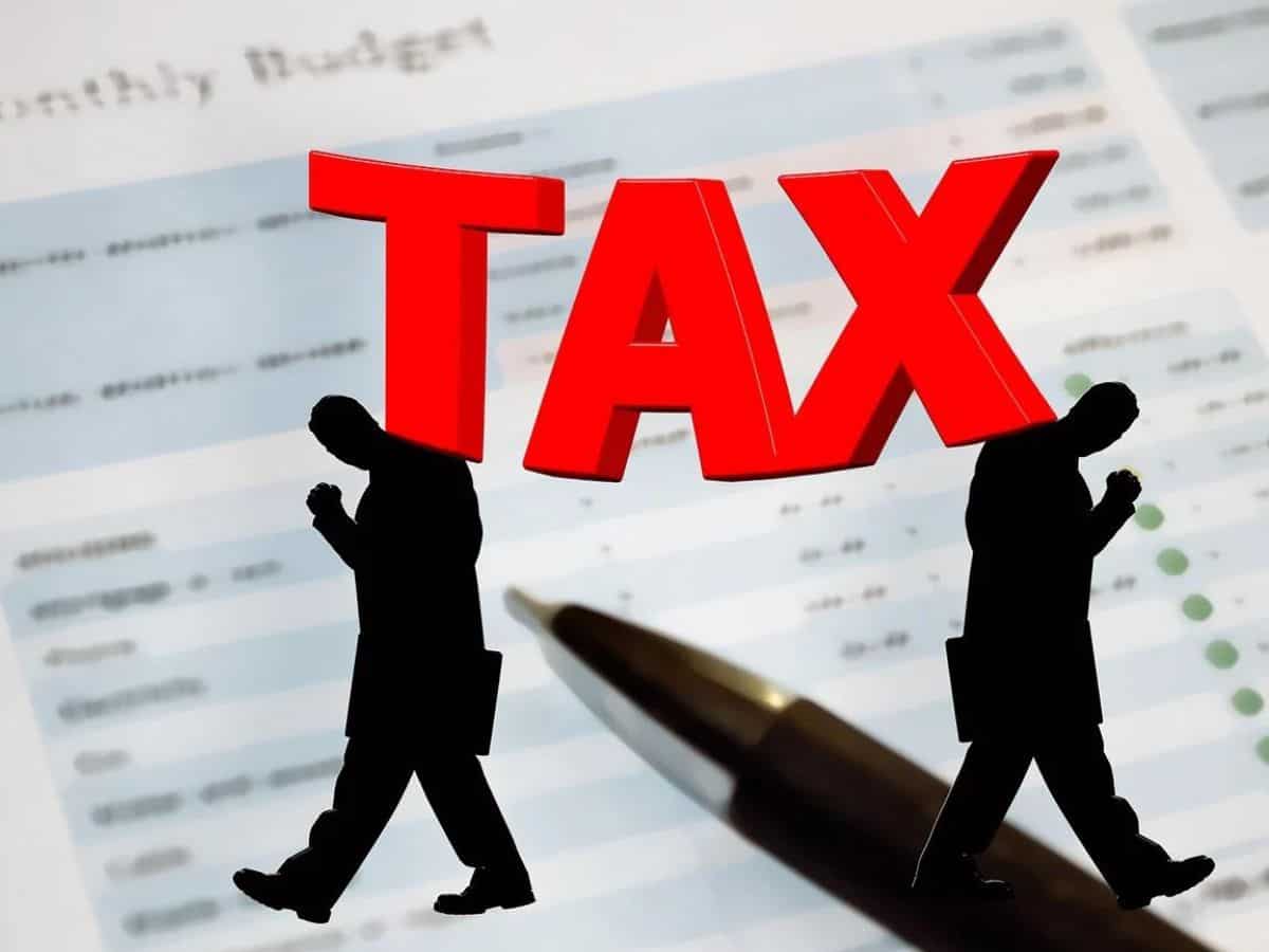 बुरे फंसोगे… अगर ITR भरते समय कर दिया ये काम! Form 16 हाथ में आते ही रखें इन बातों का ध्यान