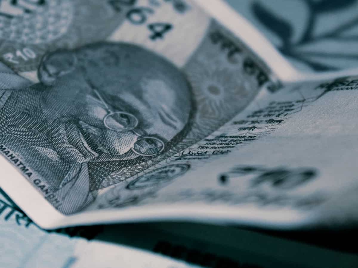 NPS में सबसे बड़ा 'अपग्रेड'! नई Unified Pension Scheme (UPS) पर टैक्स को लेकर बड़ा ऐलान, जानें आपको चुनना चाहिए या नहीं?