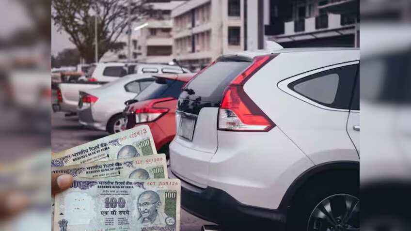 महीना दिन पहले की तुलना में आधी कीमत पर अब मिल रही कार, जेब में इतने पैसे रखकर आ जाइए दिल्ली