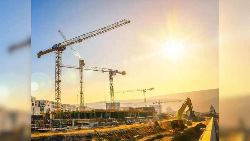 ₹6 लाख करोड़ के ऑर्डर बुक वाली डायवर्सिफाइड इन्फ्रा कंपनी का शेयर खरीदने का आ गया टाइम! लॉन्ग टर्म के लिए BUY