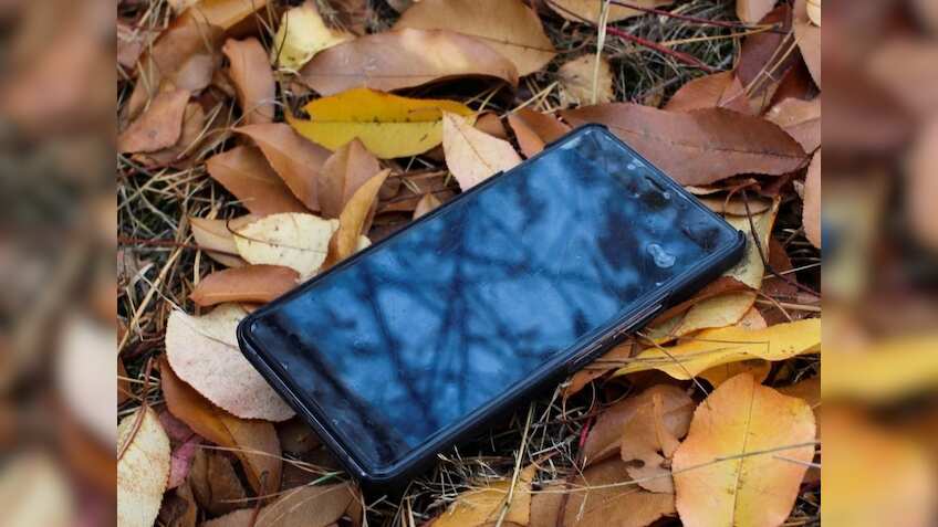 फोन खोने का डर खत्म! नोएडा पुलिस की नई तकनीक से मिनटों में मिलेगा वापस, जानें क्या है CEIR पोर्टल