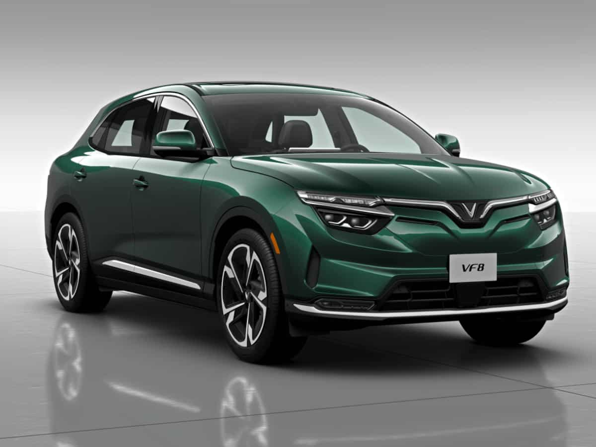 वियतनाम की ये ऑटो कंपनी तेजी से पसार रही पैर; देश के 27 शहरों में खोले 32 डीलर, 2 EV मॉडल करेगी लॉन्च 