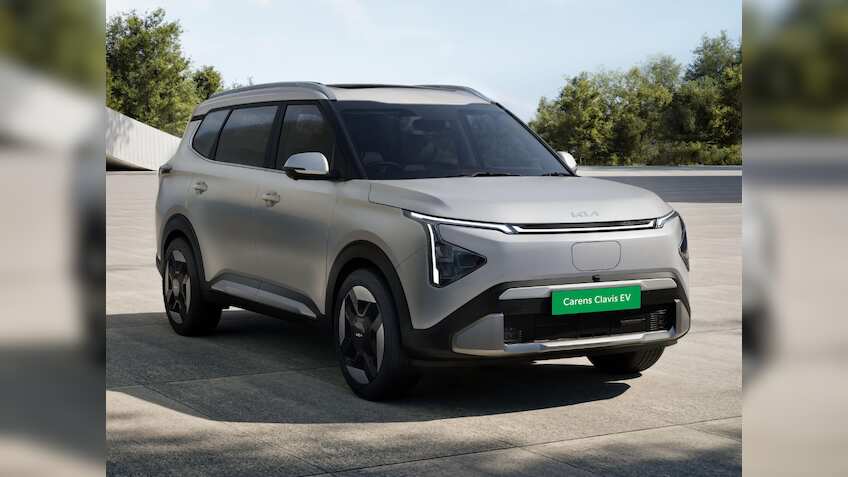 Kia Carens Clavis EV की कीमत का खुलासा, 2 बैटरी पैक और 4 वेरिएंट्स, जानें हर मॉडल की कीमत 