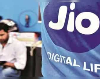Jio Platforms के प्रॉफिट में 25 फीसदी की बढ़ोतरी, रेवेन्यू 19% बढ़कर हुआ 41,054 करोड़ रुपए