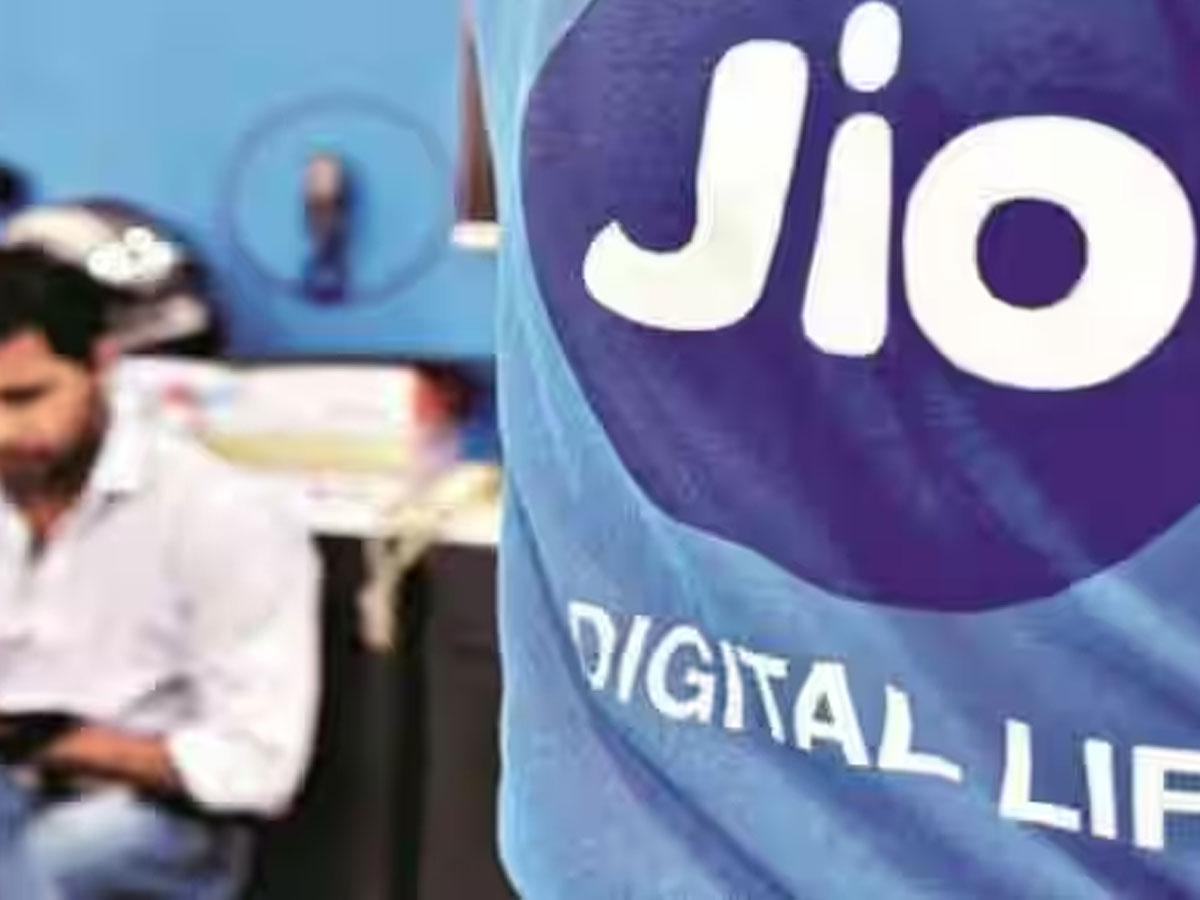 Jio Platforms के प्रॉफिट में 25 फीसदी की बढ़ोतरी, रेवेन्यू 19% बढ़कर हुआ 41,054 करोड़ रुपए