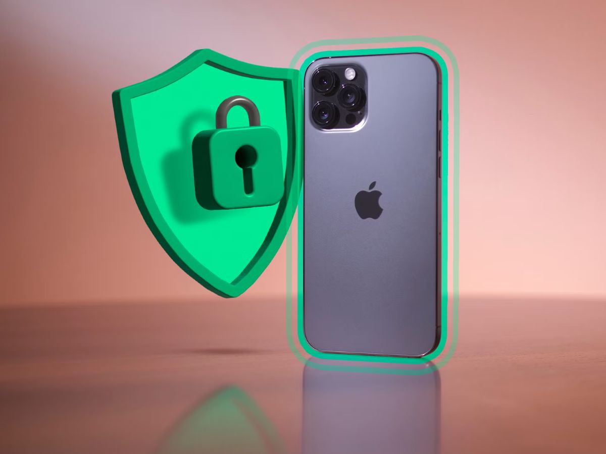 आपकी जान बचा लेंगे iPhone के ये 4 फीचर्स, एक बार कर दिए ऑन तो इमरजेंसी में दोस्त बनकर देगा साथ