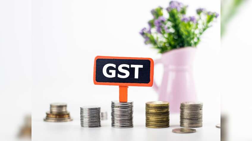 ये है नए भारत की असली तस्वीर! GST टैक्सपेयर्स में महिलाओं ने मारी बाजी, आंकड़ा देखकर चौंक जाएंगे