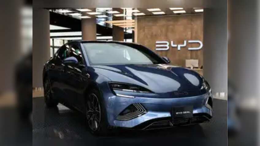 पाकिस्तान में लगातार बढ़ रही Electric Car की मांग, चीनी EV कंपनी तैयार कर रही पहला असेंबली प्लांट 