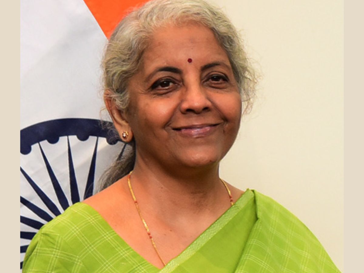 FM निर्मला सीतारमण के नाम एक और उपलब्धि, 6 साल 54 दिन लगातार वित्त मंत्री का पद संभालने वाली पहली वित्त मंत्री बनीं