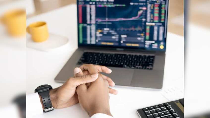  BSE ने निवेशकों को किया अलर्ट! अनरजिस्टर्ड इन्वेस्टमेंट कंपनी 'Mehta is Back' के खिलाफ जारी की चेतावनी