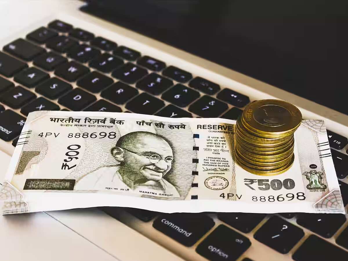 3- जिसने साल भर में ₹1 लाख से ज्यादा का बिजली बिल दिया हो