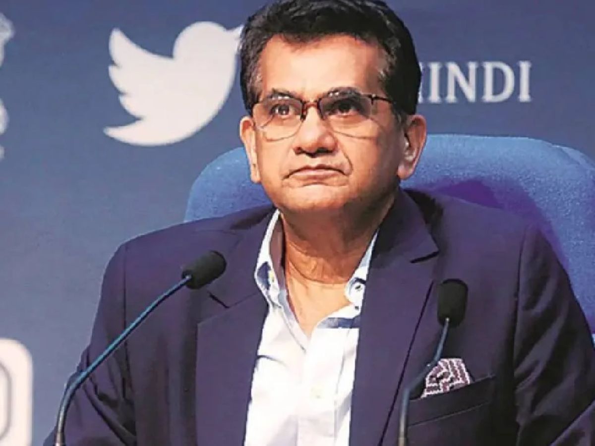 सिर्फ फोन ही नहीं, 10 और सेक्टर्स में चीन को पछाड़ेगा भारत! अमिताभ कांत ने बताया 'सफलता का ब्लूप्रिंट'