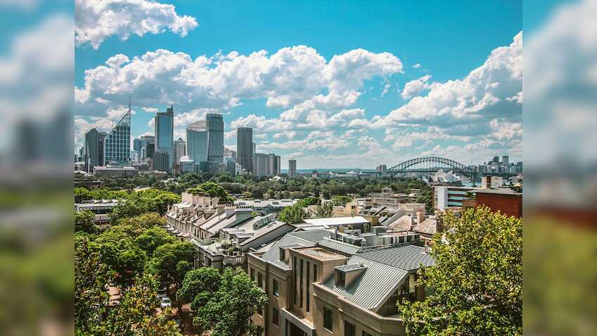 किराया बढ़ रहा, पर मालिक हो रहे हैं कंगाल! इस देश के रियल एस्टेट बाजार में चल रहा है ये कैसा खेल?