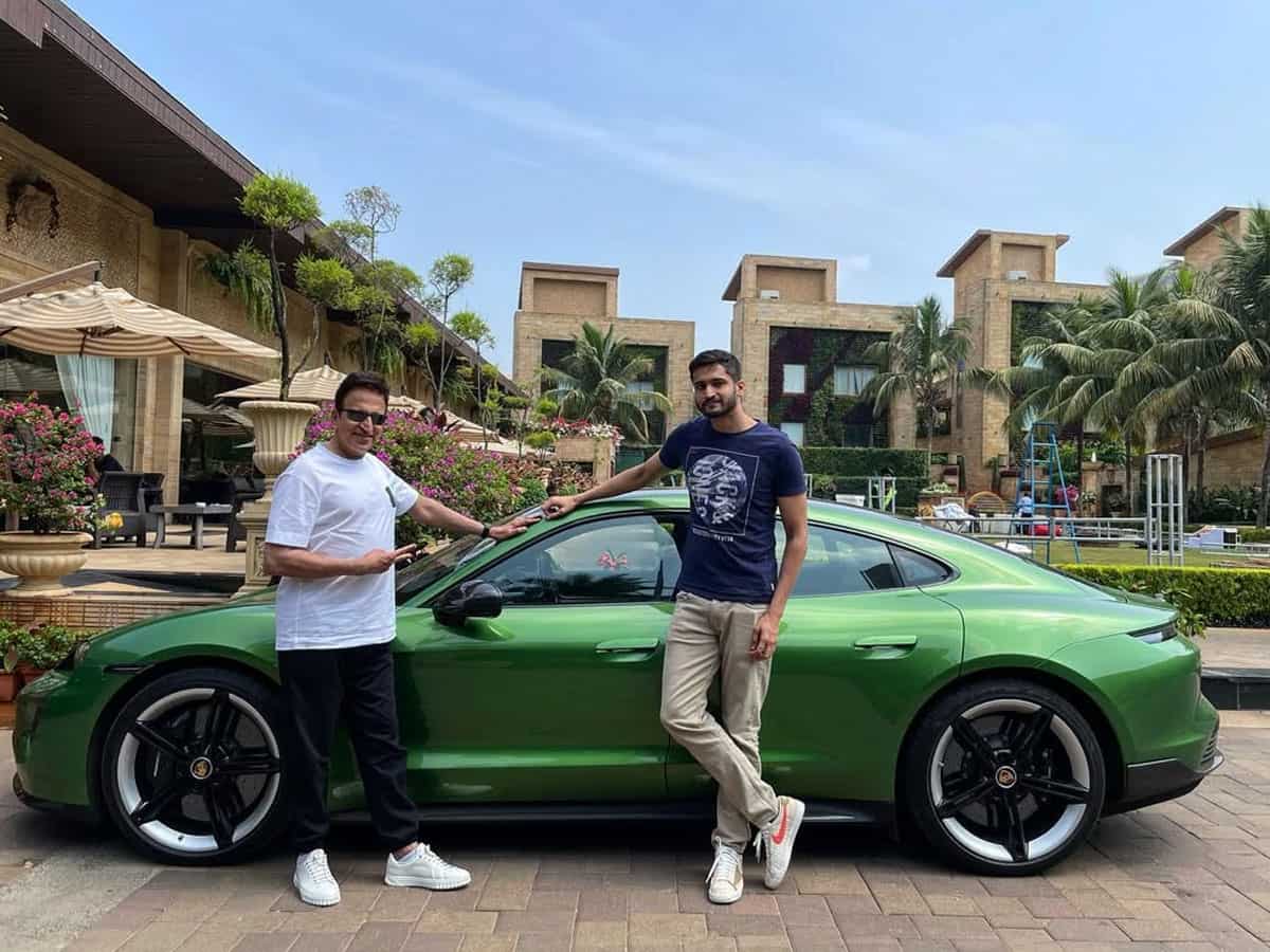 2 साल में पैसा लगभग डबल! जहां रहते हैं अमिताभ बच्चन, वहां इस बिजनेसमैन के बेटे ने बेचा ₹52 करोड़ में फ्लैट