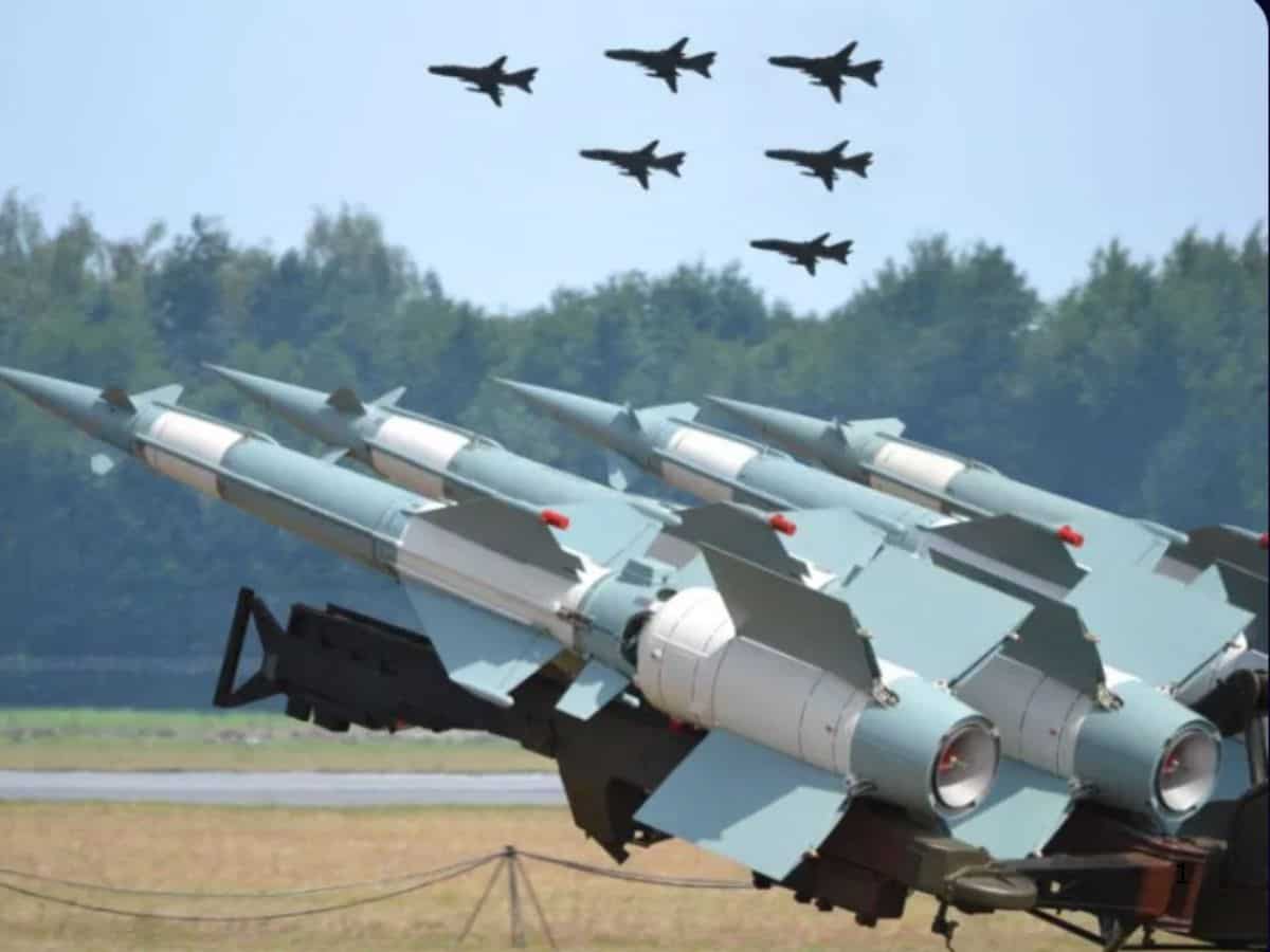 रिजल्ट के बाद 10% भागा ये Defence Stock, जून तिमाही में नेट प्रॉफिट 147% उछला