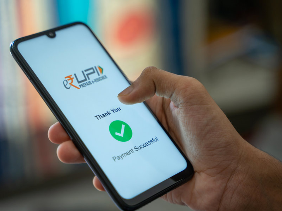 UPI पर 1 अक्टूबर से बंद हो रहा है ये बड़ा फीचर! ऑनलाइन फ्रॉड रोकने के लिए NPCI का 'सर्जिकल स्ट्राइक'