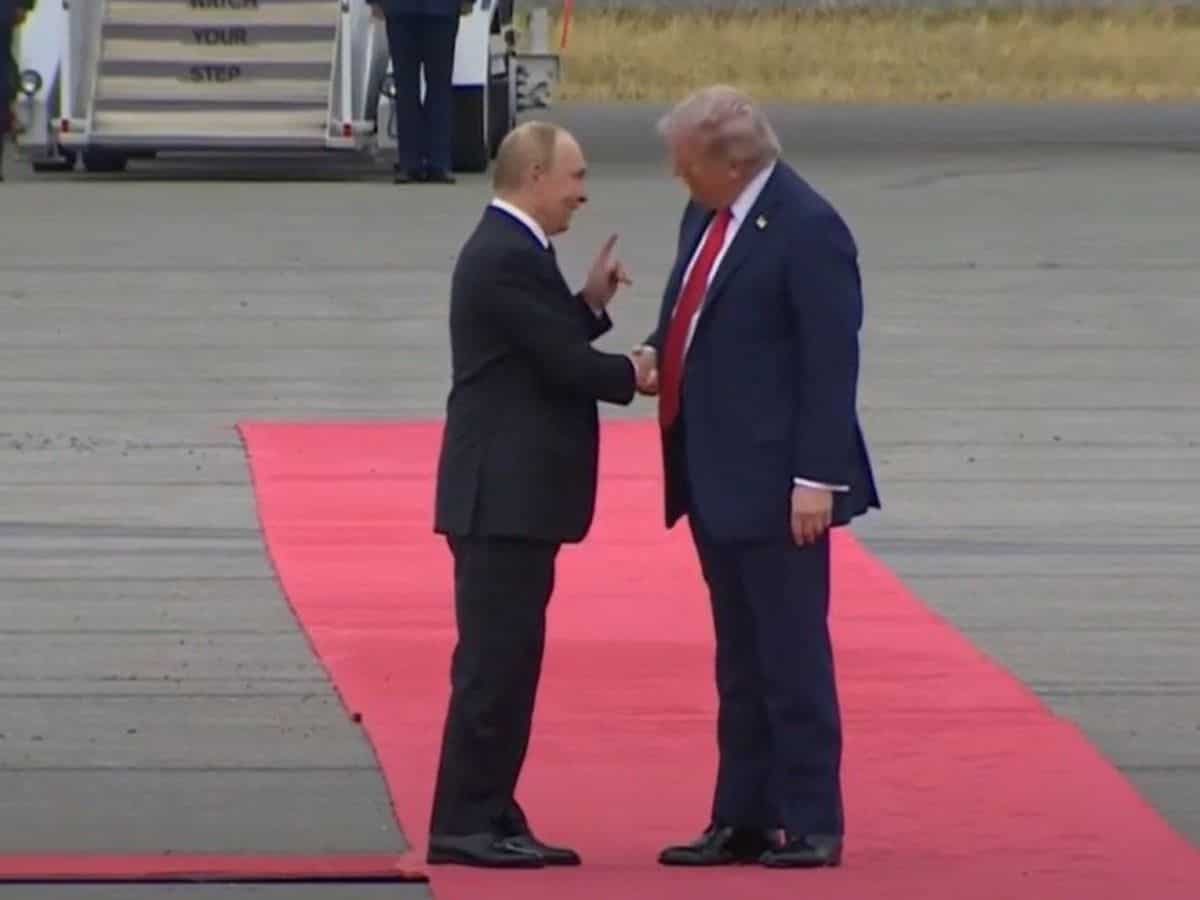 ट्रंप के बदले सुर! कहा- भारत अब रूस का ग्राहक नहीं, 25% टैरिफ टालने के दिए संकेत