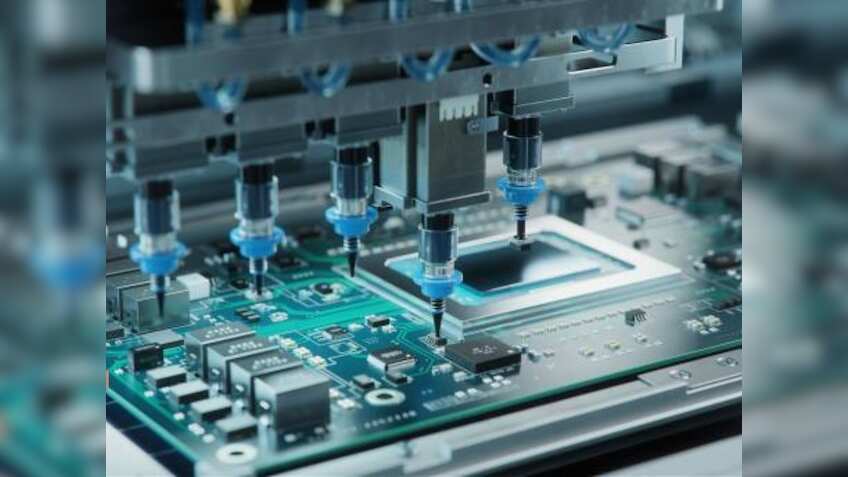 दुनिया देखेगी 'मेड इन इंडिया' का जलवा! 10 साल में भारत बना इलेक्ट्रॉनिक्स का पावरहाउस, उत्पादन 133 अरब डॉलर के पार!