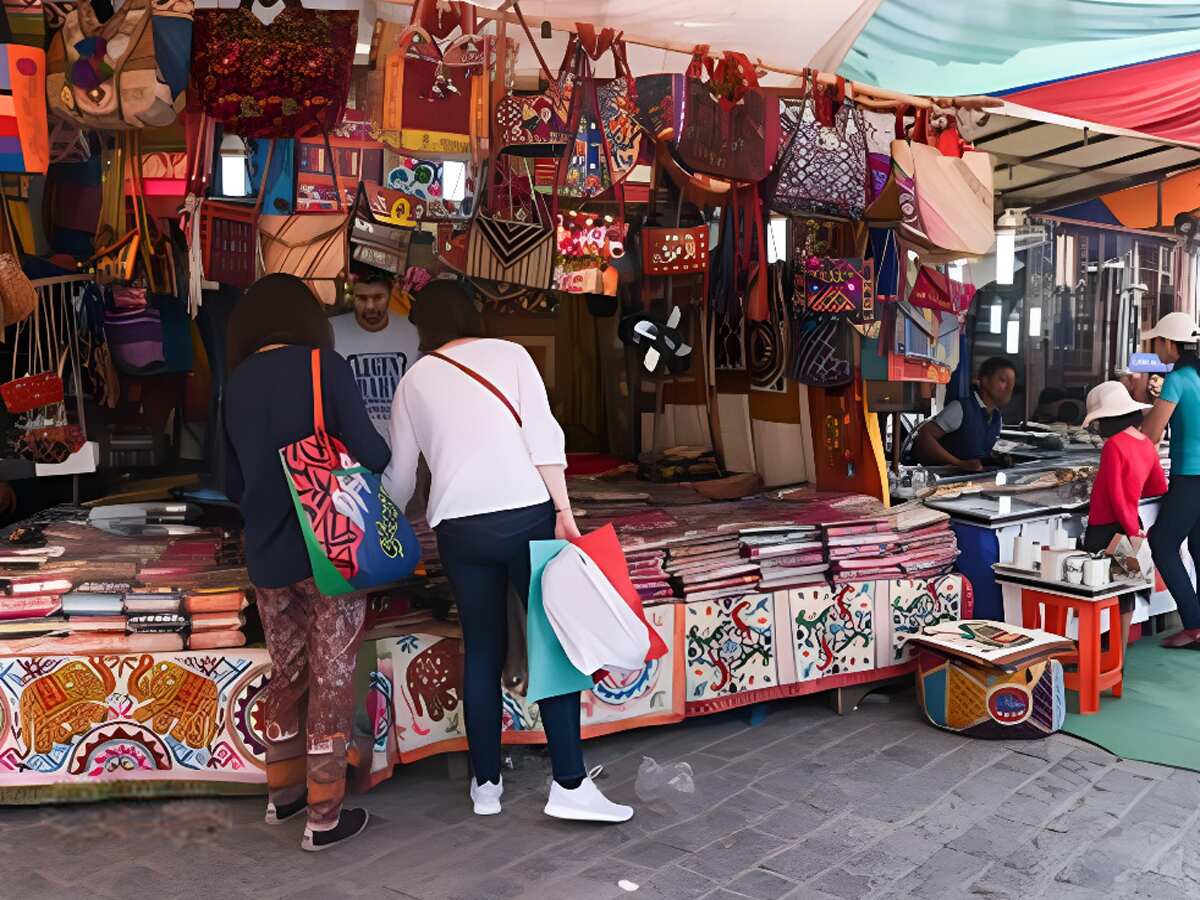 हैंडीक्राफ्ट पर लगने वाला GST जल्द ही हो सकता है जीरो, कारीगरों और छोटे कारोबारियों को होगा बड़ा फायदा