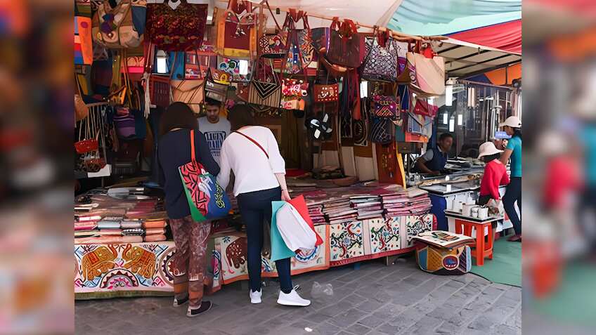 हैंडीक्राफ्ट पर लगने वाला GST जल्द ही हो सकता है जीरो, कारीगरों और छोटे कारोबारियों को होगा बड़ा फायदा