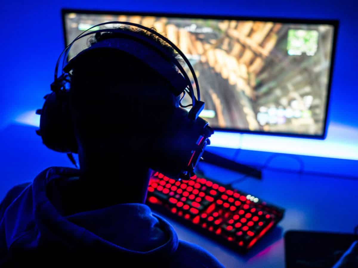 गेमिंग बिल का डबल एक्शन! ई-स्पोर्ट्स को मिला 'वरदान', तो Real Money वाले गेम्स पर लगा 'ताला'