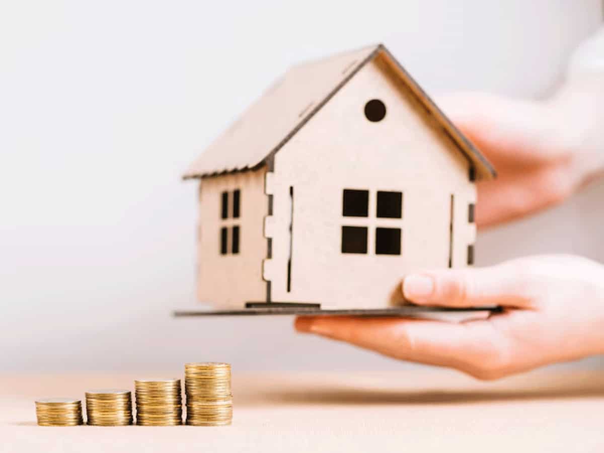 Home Insurance ले रहे हैं? पहले जान लें ये 5 बातें, वरना बाद में Claim के लिए काटने पड़ सकते हैं कंपनी के चक्कर