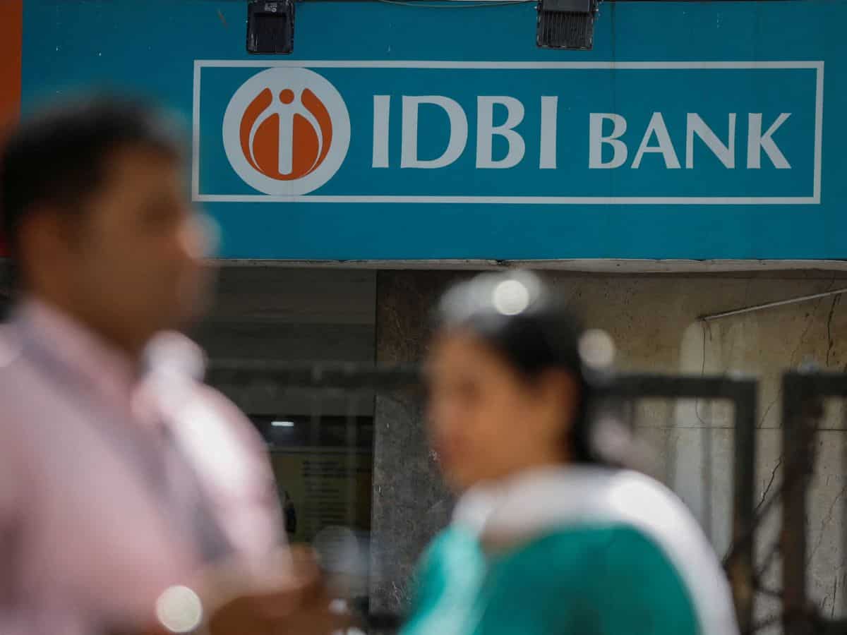 IDBI Bank Strike पर सरकार ने किया साफ, DFS ने कहा- अब प्राइवेट सेक्टर बैंक है IDBI, बोर्ड ही लेगा फैसला