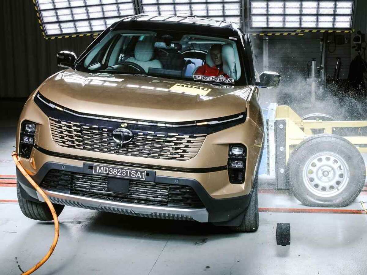 Tata Safari / Harrier (2023)