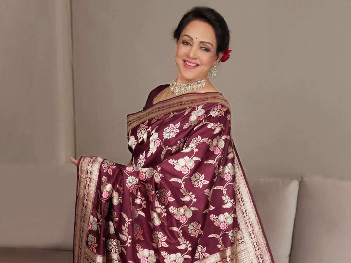 मुंबई का ये इलाका बना मुनाफे की मशीन, हेमा मालिनी ने 12.50 करोड़ रुपए में बेचे दो अपार्टमेंट्स