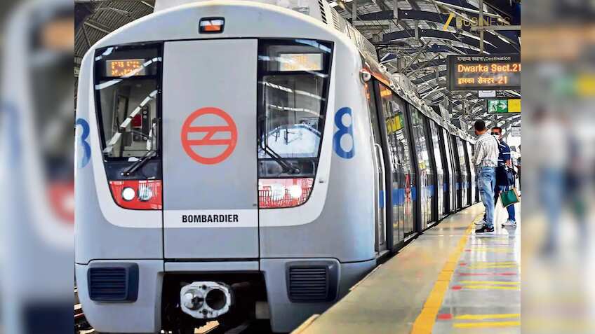 दिल्ली-एनसीआर मेट्रो से जुड़ी बड़ी खबर, इन 2 मेट्रो स्टेशनों के बीच देरी से चल रही मेट्रो
