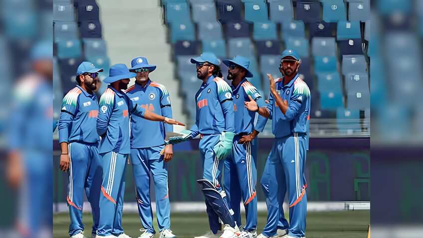 Asia Cup 2025: इस बार बिना किसी स्पॉन्सर के खेल सकती है भारतीय क्रिकेट टीम, Dream11 तोड़ चुका है अपनी डील