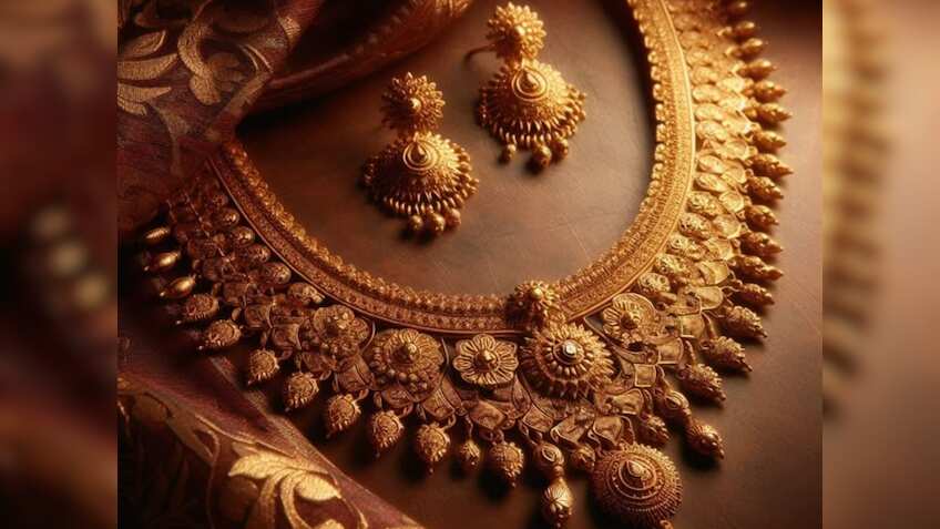 Gold Rate Today: फिर चमका सोना, MCX पर तेजी के साथ कर रहा कारोबार, खरीदारी से पहले जान लें 10 ग्राम गोल्ड का रेट