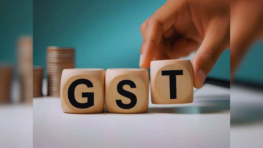 GST कट से उपभोक्ताओं की जेब पर बोझ कम होगा! ऑटो, होम और पर्सनल लोन की बढ़ सकती है मांग