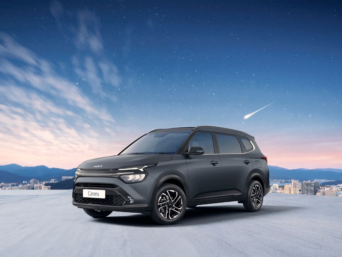 इस ऑटो कंपनी ने भी सस्ती कर दी कार, इस मॉडल पर ₹4.48 लाख तक का फायदा, देखें पूरी लिस्ट 