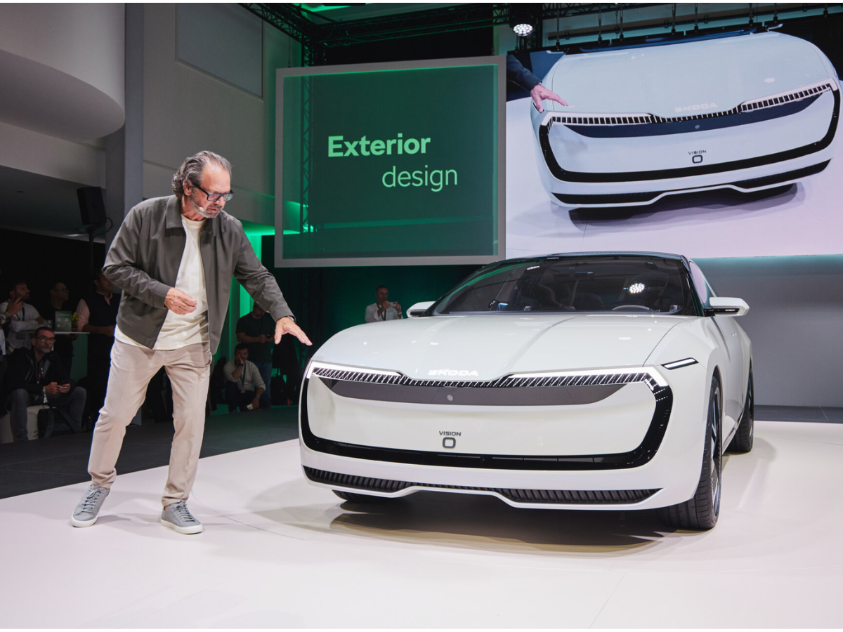 Skoda Vision O: पोर्टेबल स्पीकर, इंटीग्रेटेड फ्रिज और फ्यूचरिस्टिक डिजाइन, जानें कैसी दिखती है ये कॉन्सेप्ट कार