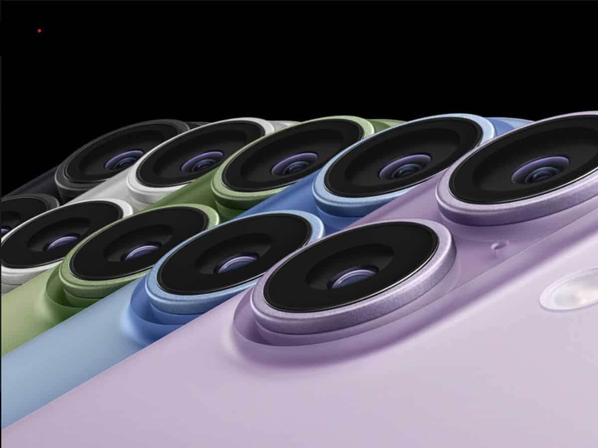 iPhone 17 launched Price: आईफोन 17 सीरीज हुई लॉन्च, डिजाइन में दिखा जबरदस्त दम, कैमरा कर देगा दंग! जानिए कितनी है कीमत