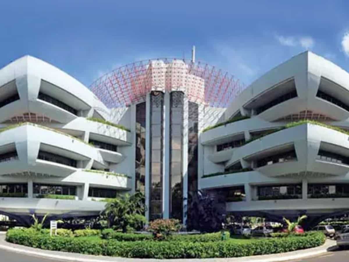 एलएंडटी शेयर प्राइस