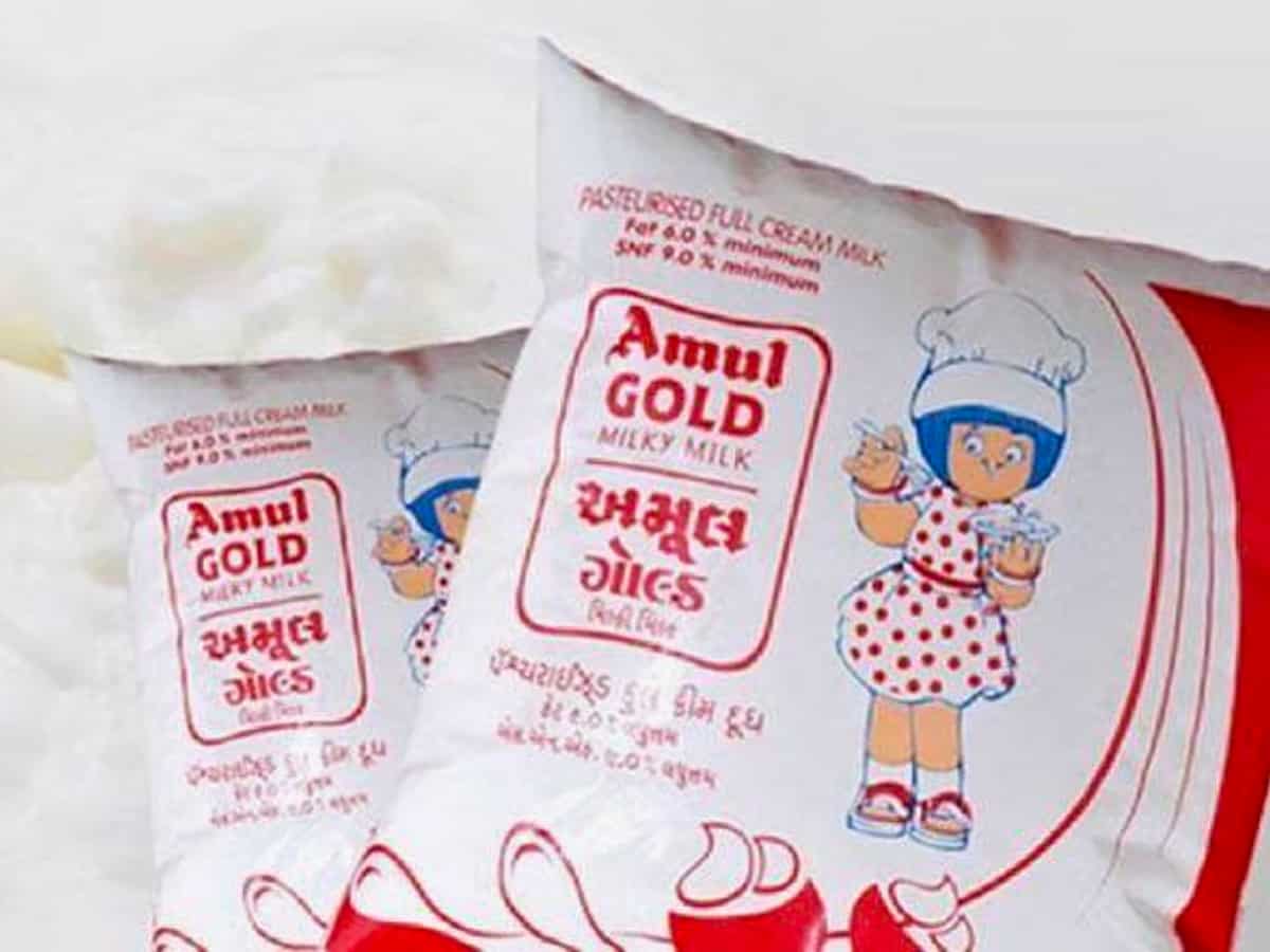 दूध की कीमतों पर बड़ा अपडेट! Amul MD ने बताया, क्या GST कटौती से 4 रुपये तक घटेंगे दाम?