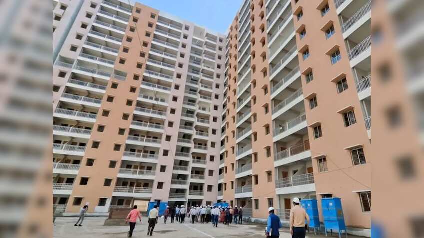 सालभर में कमाते हैं ₹10 लाख, फिर भी दिल्ली में मिलेगा ₹9.18 लाख का फ्लैट, DDA ने बदले EWS के नियम