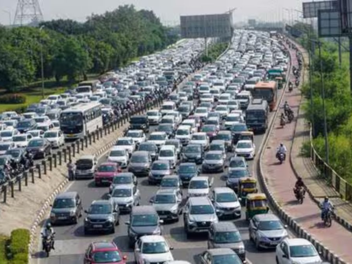 GST घटने से ऑटो से जुड़ी इंडस्ट्री को होगा फायदा, गाड़ियों की बढ़ेगी मांग