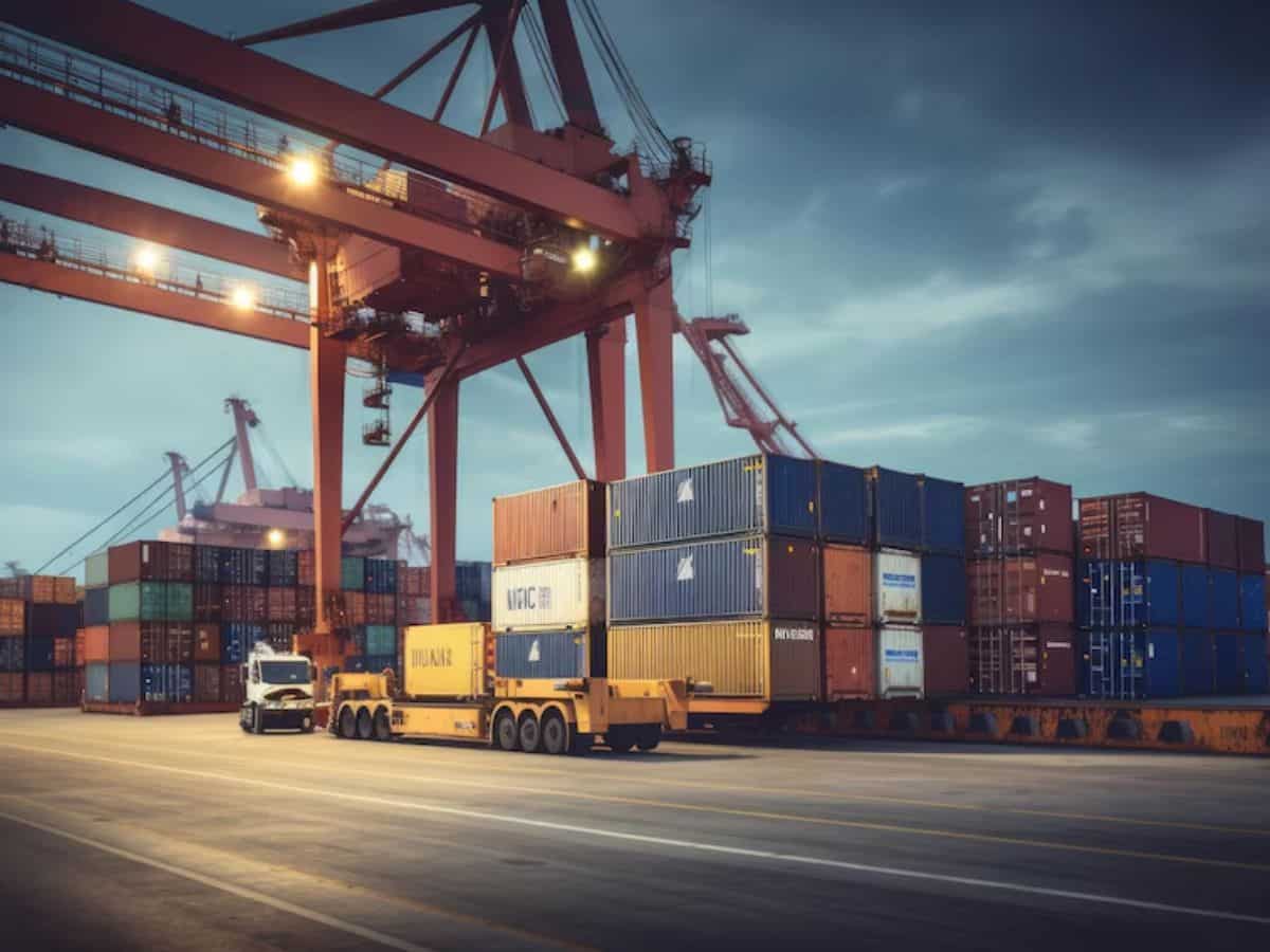 India Export: अगस्त में निर्यात 6.7% बढ़कर ₹3510 करोड़ पर, आयात 10% घटा