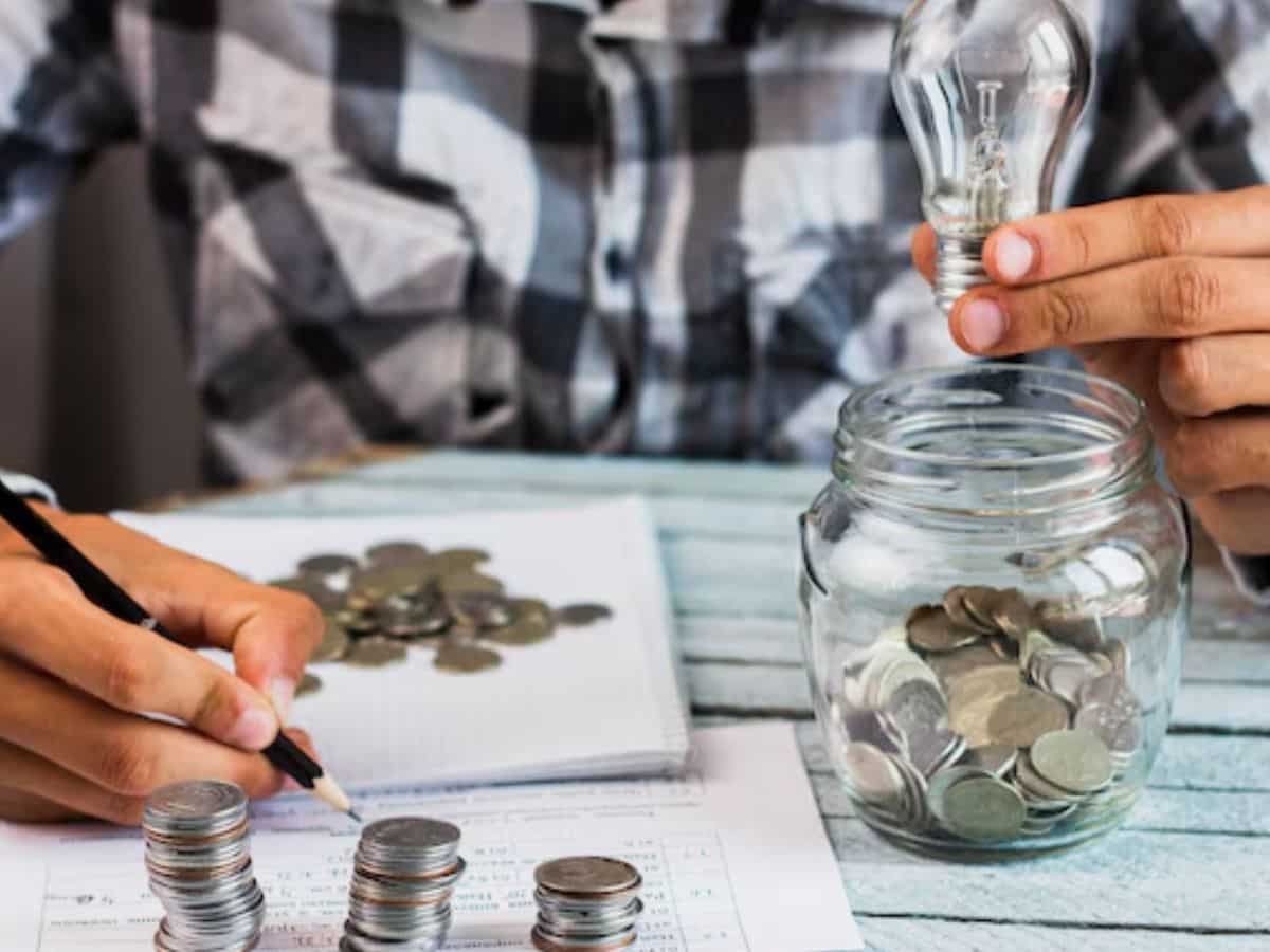 कंपनी को भारी आर्थिक नुकसान पहुंचाना